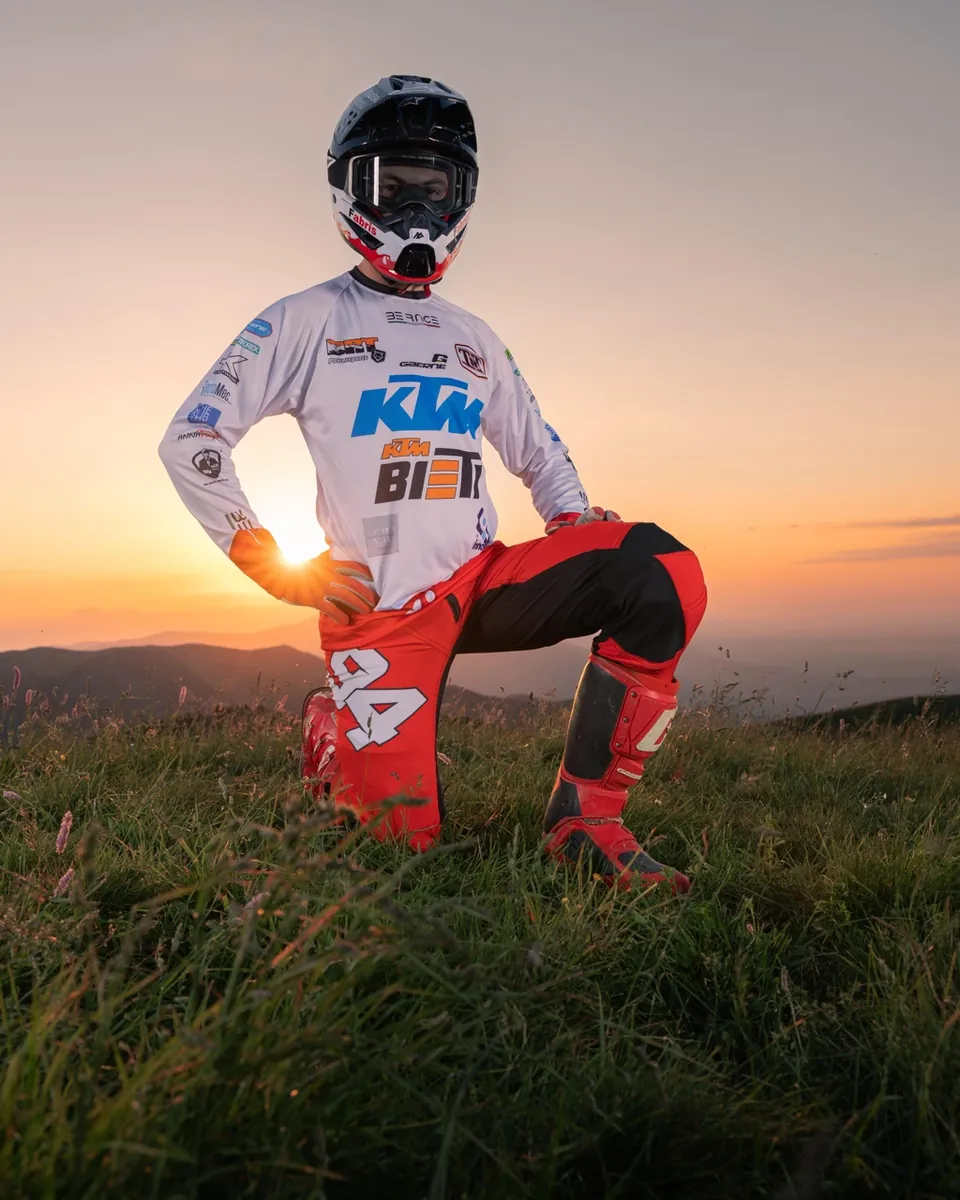 Pilota al tramonto